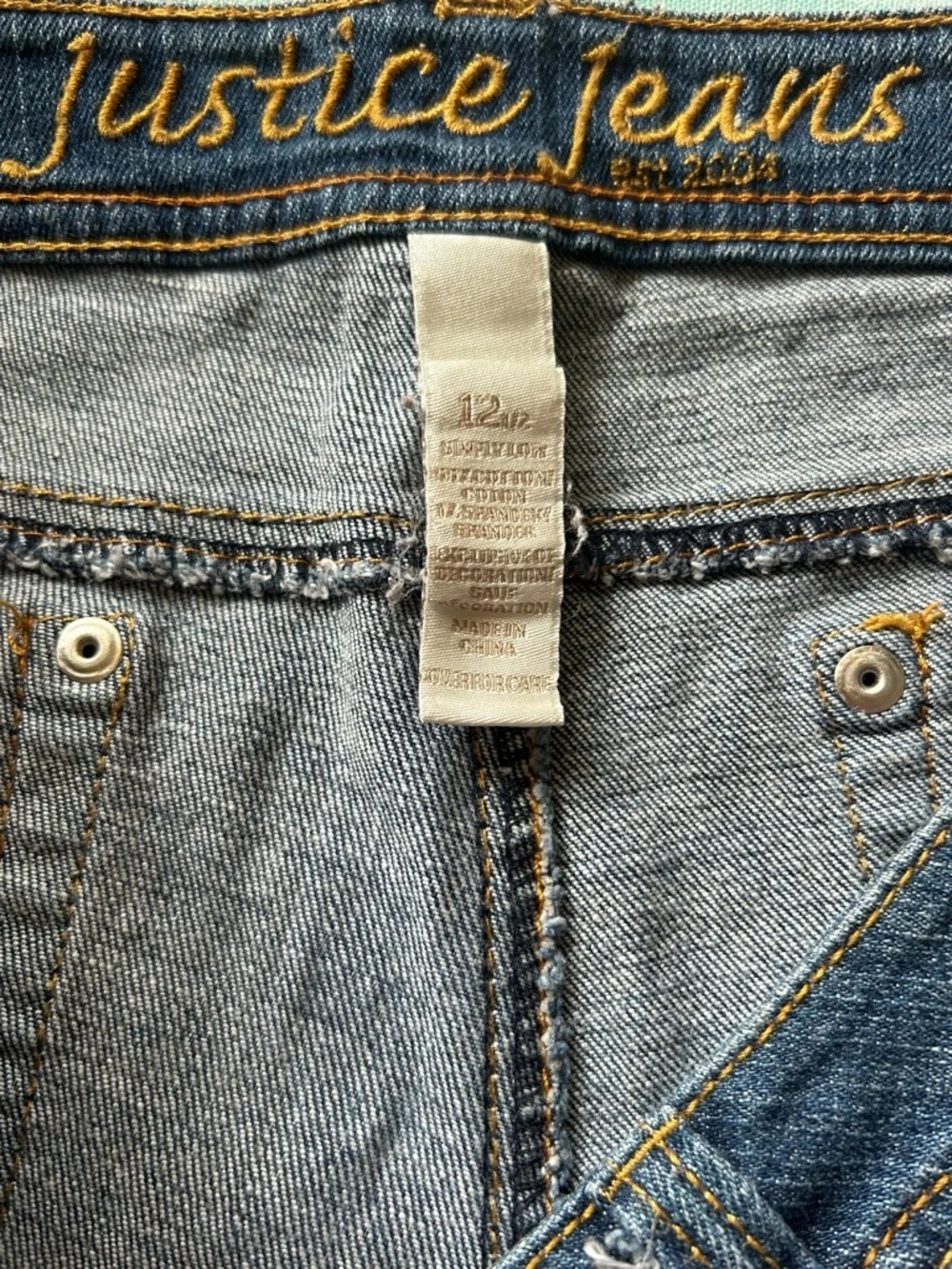 Justice Medium Wash Frayed Hem Denim Shorts Low Rise Y2K Sequin Trim Girls 12